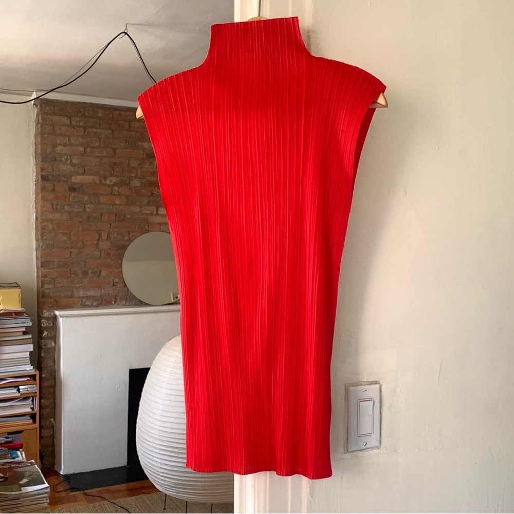 Issey Miyake Pleats Please Turtleneck Tank Red JP3 - Picture 4 of 7